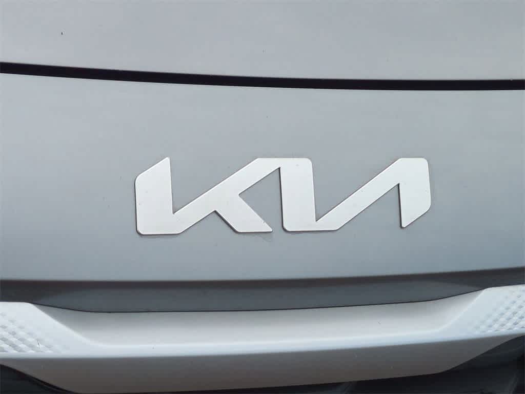 Thumbnail: 2022 Kia Seltos - 10
