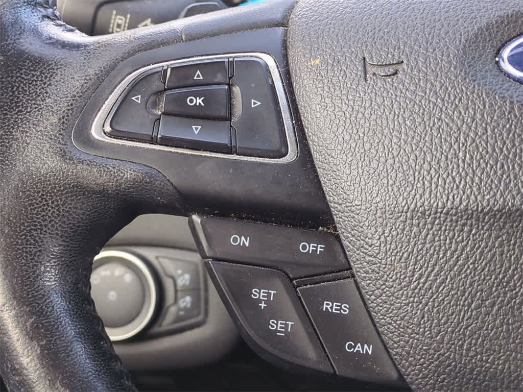 Thumbnail: 2017 Ford Escape - 21