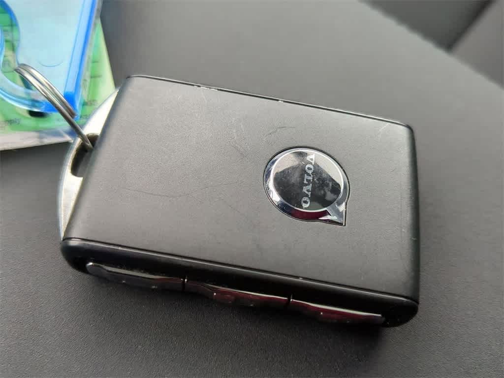 Thumbnail: 2026 Volvo XC90 - 35