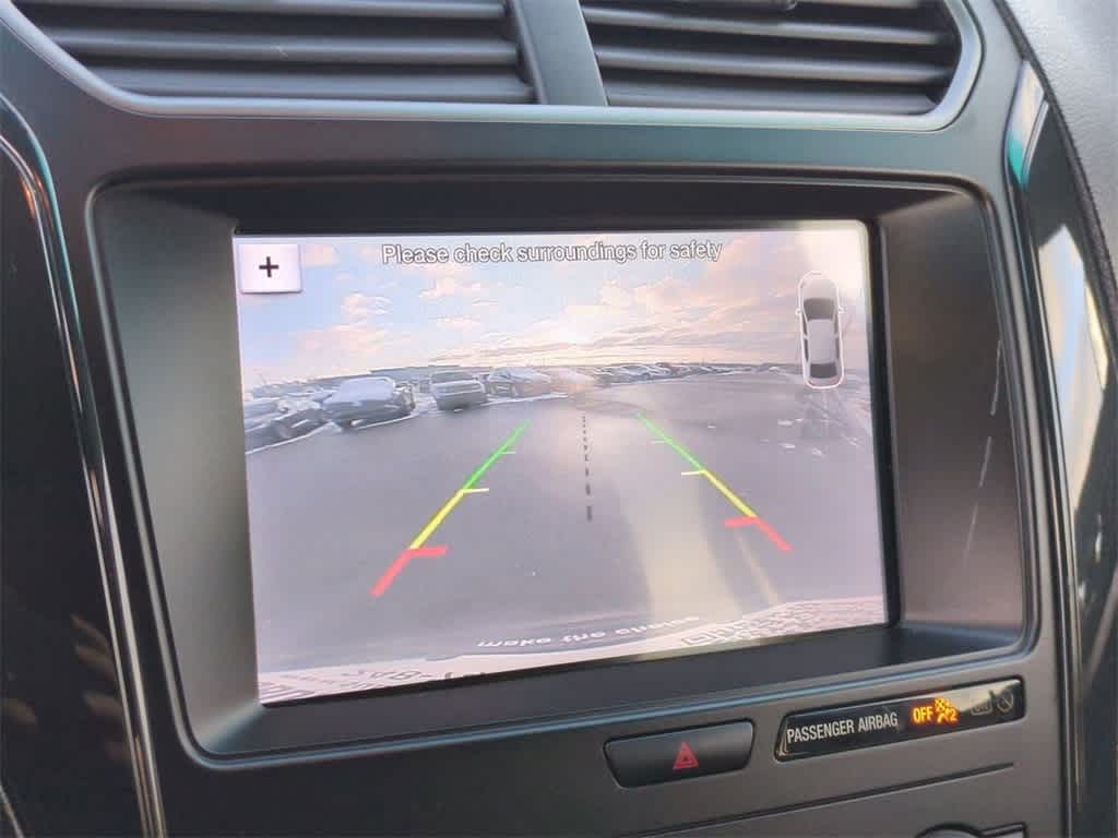 Thumbnail: 2019 Ford Explorer - 20