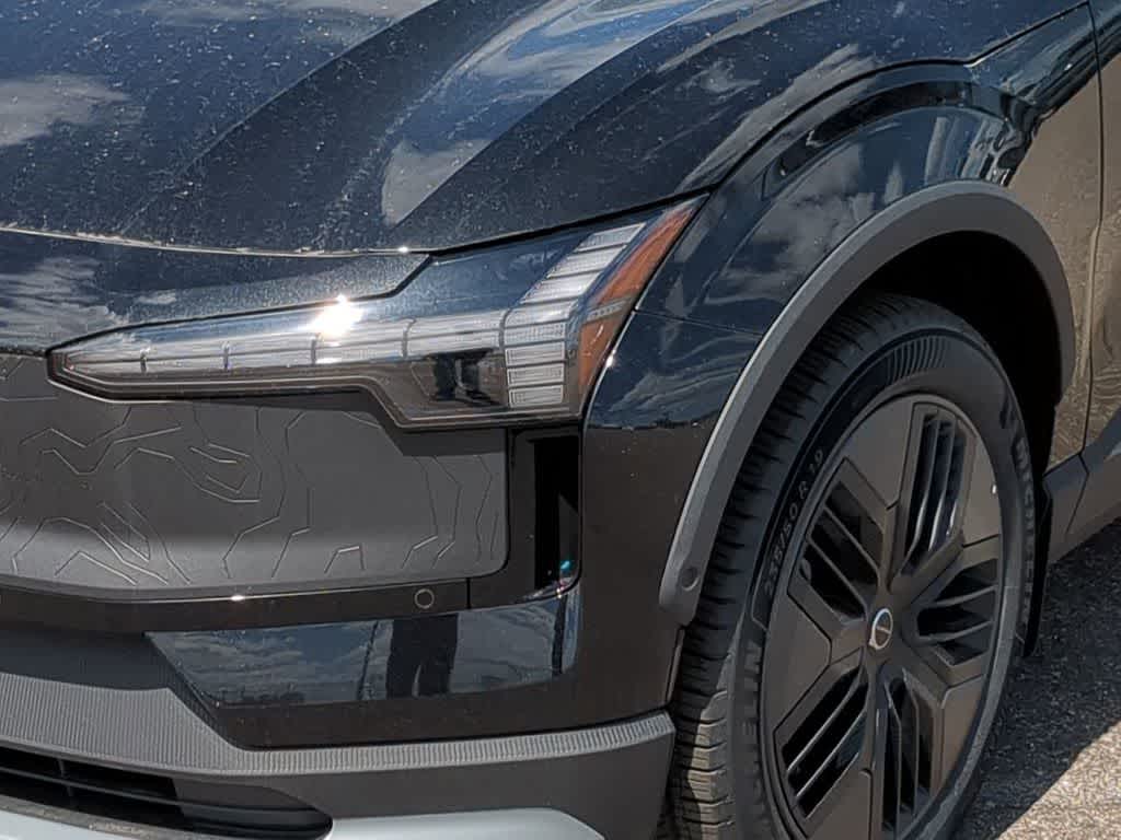 Thumbnail: 2026 Volvo EX30 - 10