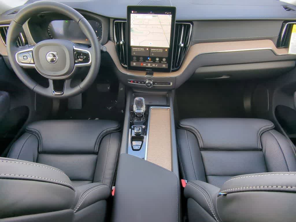 Thumbnail: 2026 Volvo XC60 - 14