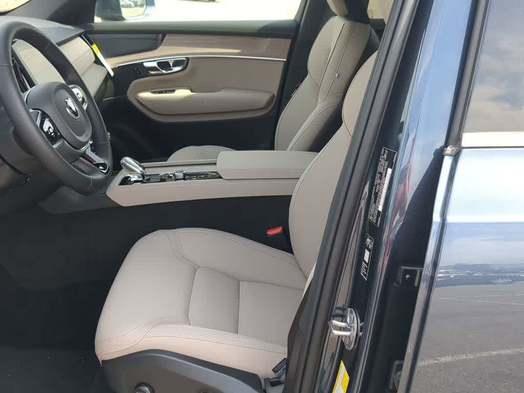 Thumbnail: 2026 Volvo XC90 - 15
