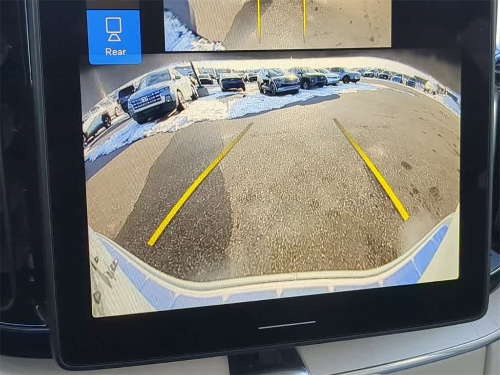 Thumbnail: 2026 Volvo XC60 - 28