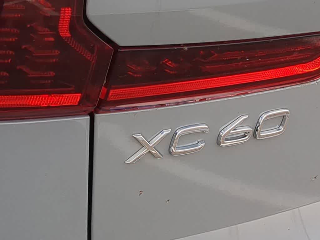 Thumbnail: 2026 Volvo XC60 - 12