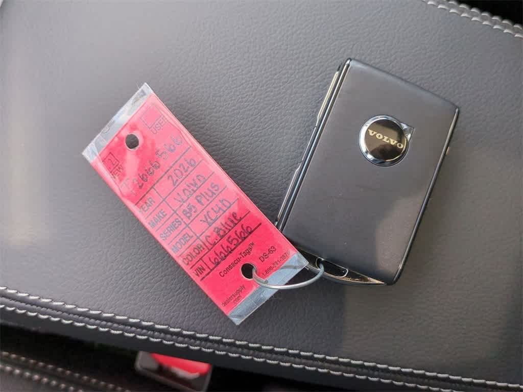 Thumbnail: 2026 Volvo XC40 - 33