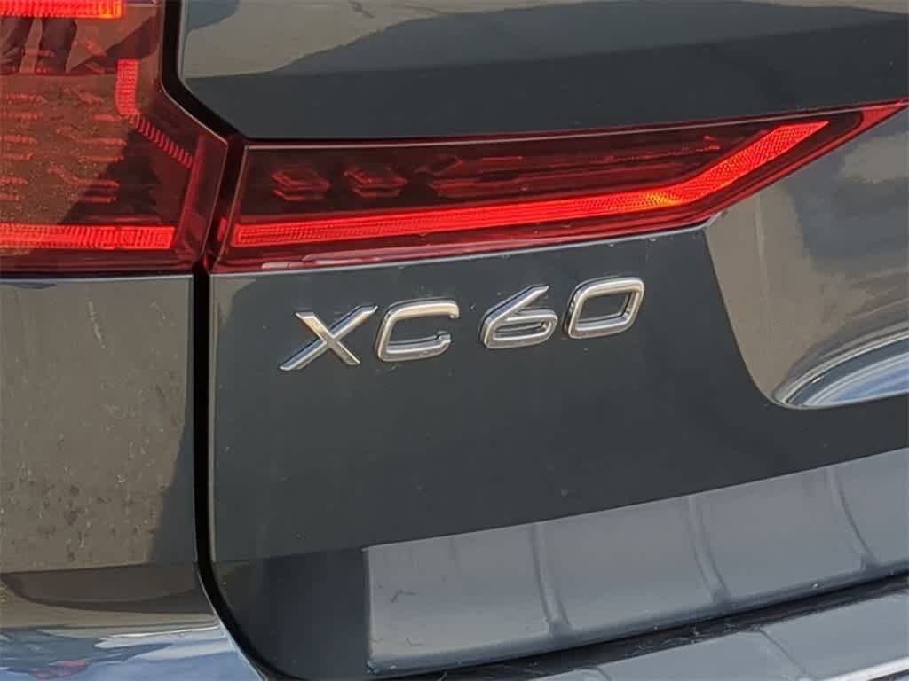 Thumbnail: 2026 Volvo XC60 - 12