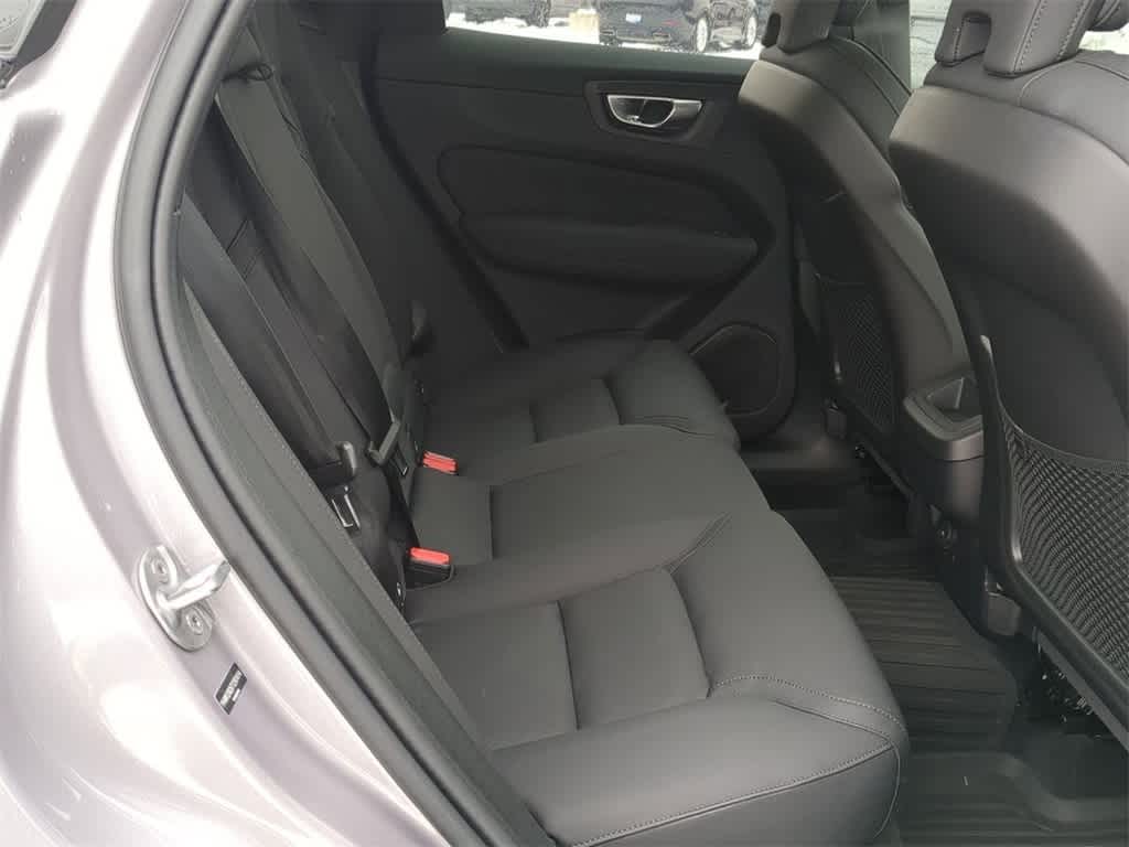 Thumbnail: 2026 Volvo XC60 - 19