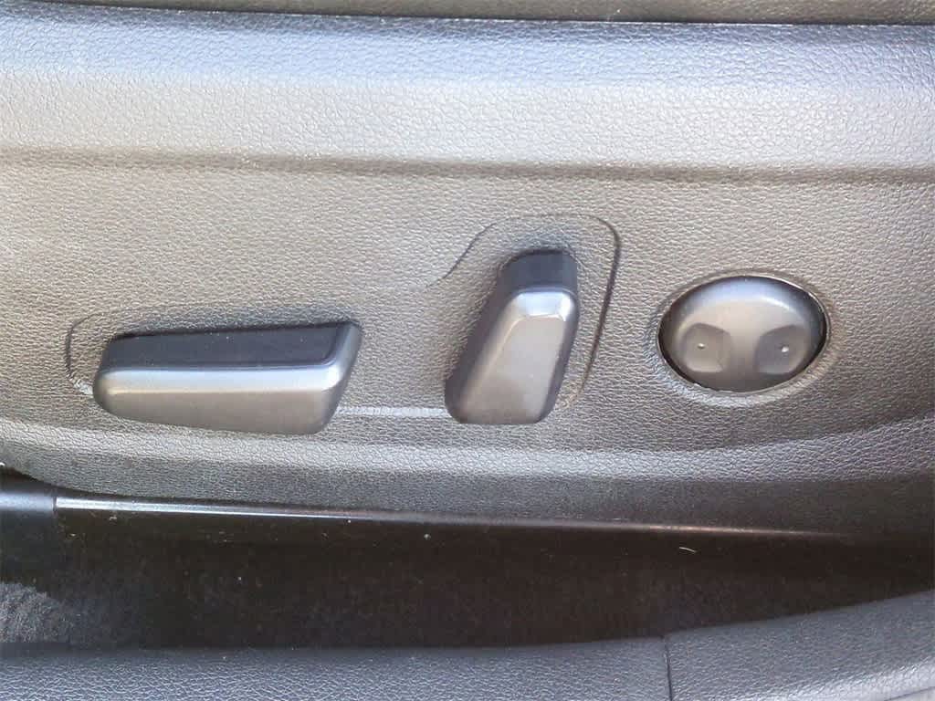 Thumbnail: 2018 Kia Optima - 16