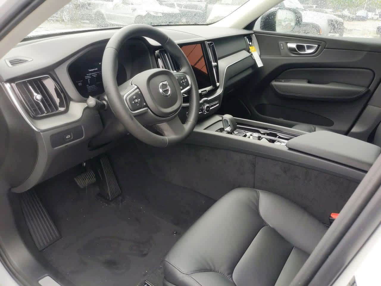 Thumbnail: 2025 Volvo XC60 - 2
