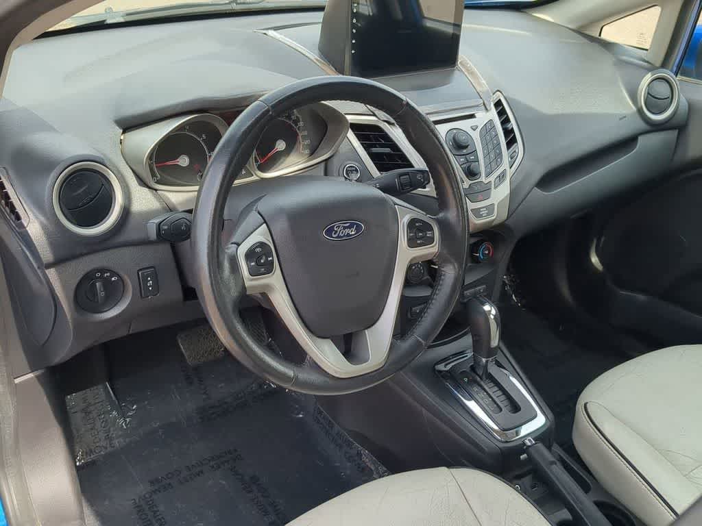 Thumbnail: 2011 Ford Fiesta - 2