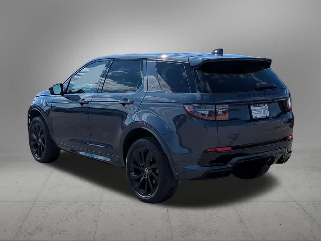 Thumbnail: 2024 Land Rover Discovery Sport - 4