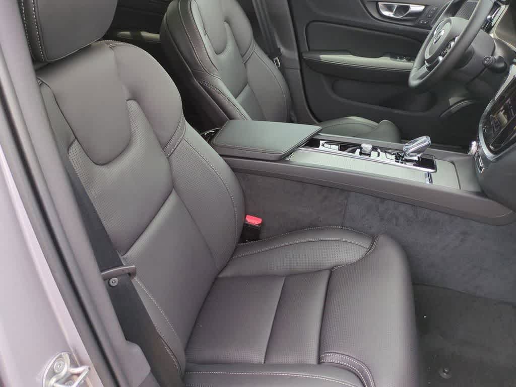 Thumbnail: 2026 Volvo S60 - 23