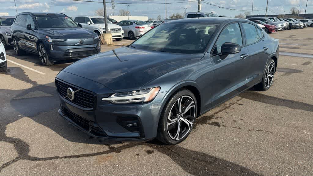 2023 Volvo S60 B5 Plus -
                  Troy, MI