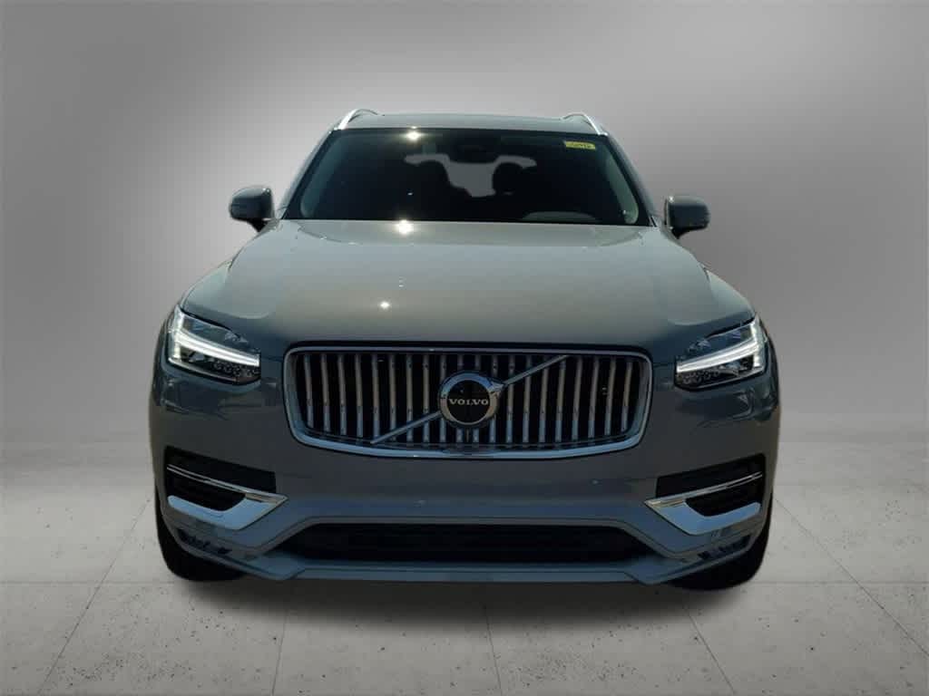 Thumbnail: 2025 Volvo XC90 - 9