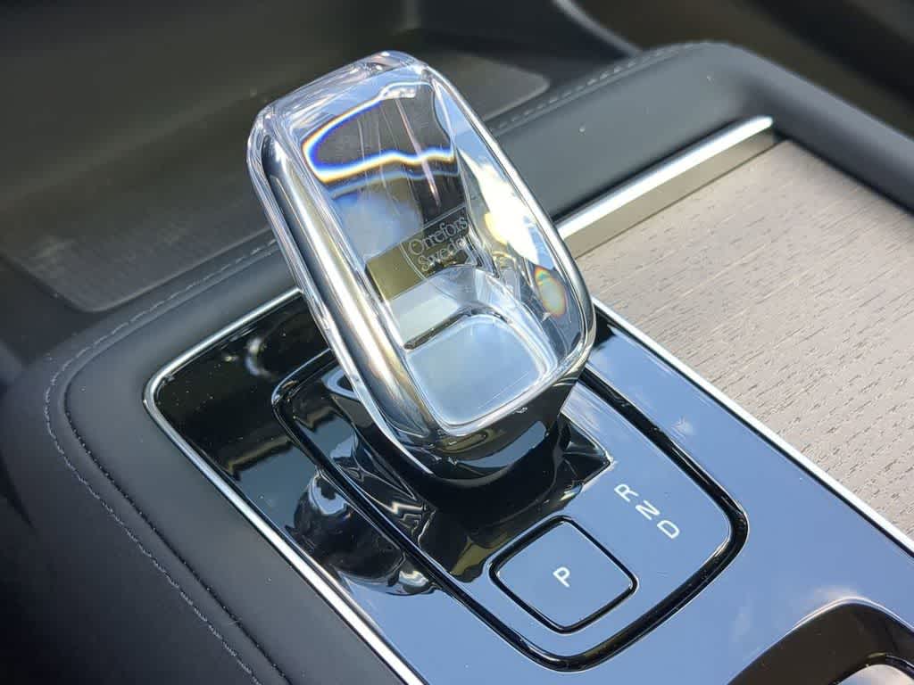 Thumbnail: 2026 Volvo XC90 - 30