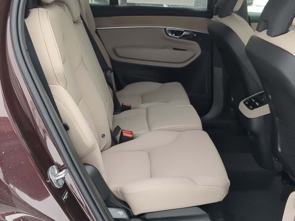 Thumbnail: 2026 Volvo XC90 - 19