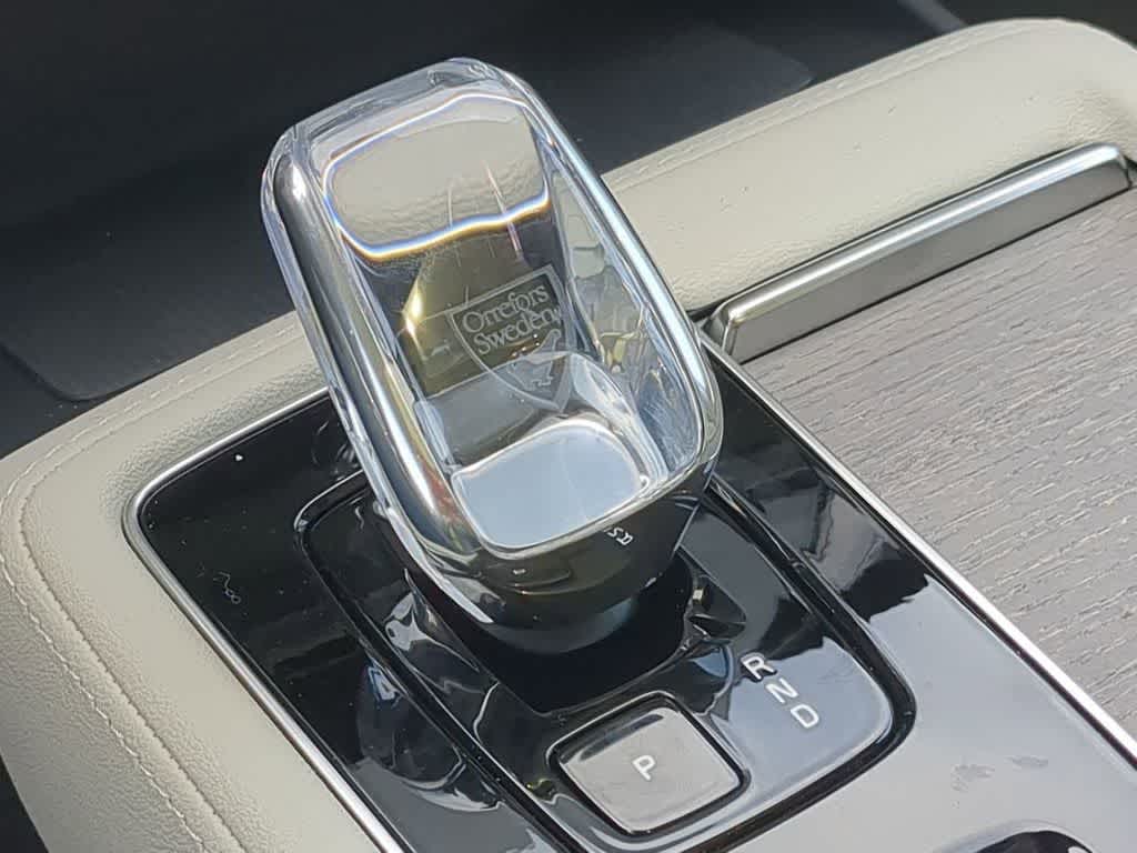Thumbnail: 2026 Volvo XC90 - 30