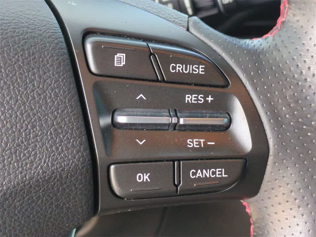 Thumbnail: 2018 Hyundai Elantra - 23