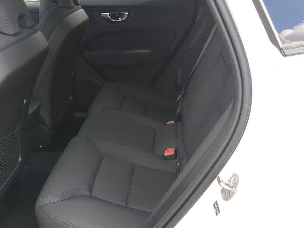 Thumbnail: 2026 Volvo XC60 - 19