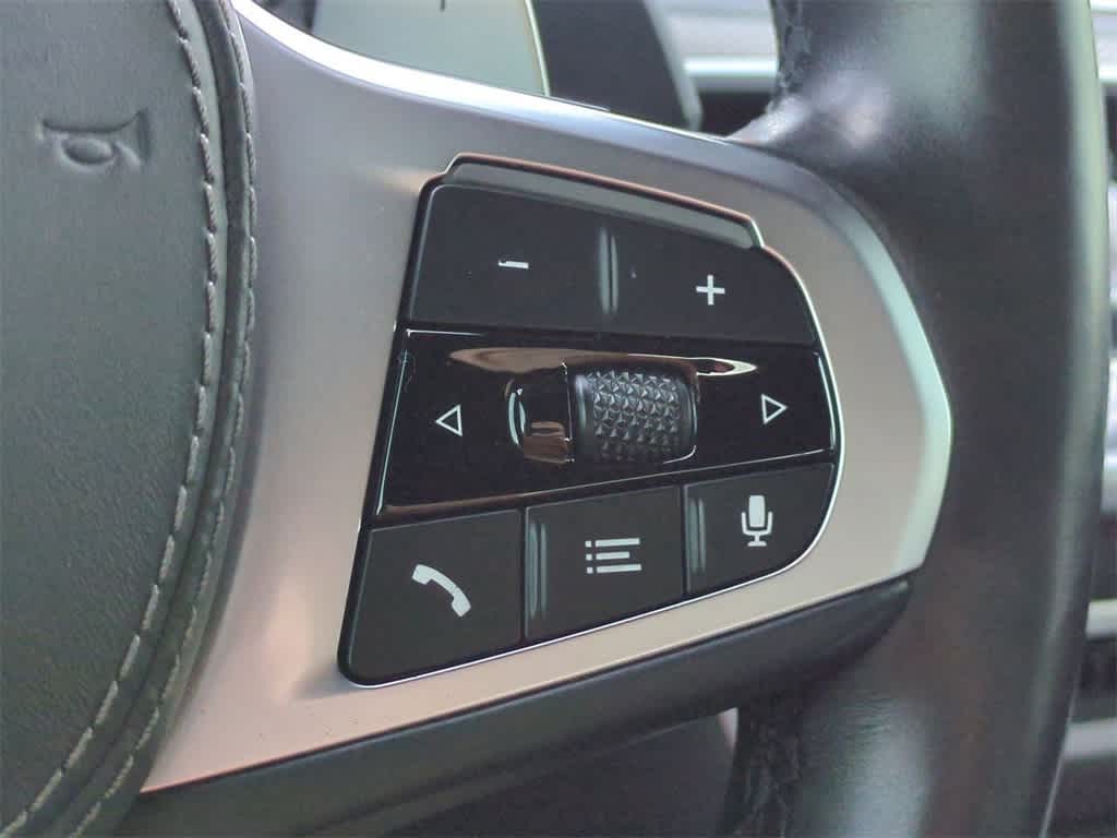 Thumbnail: 2021 BMW X6 - 26