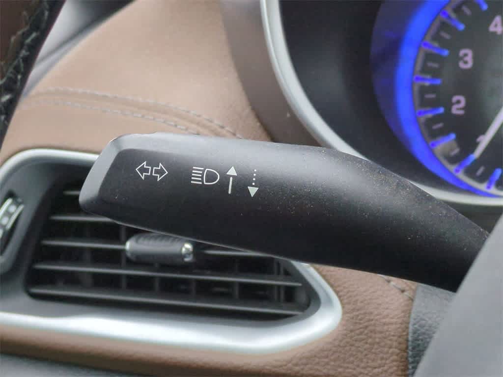 Thumbnail: 2017 Chrysler Pacifica - 26