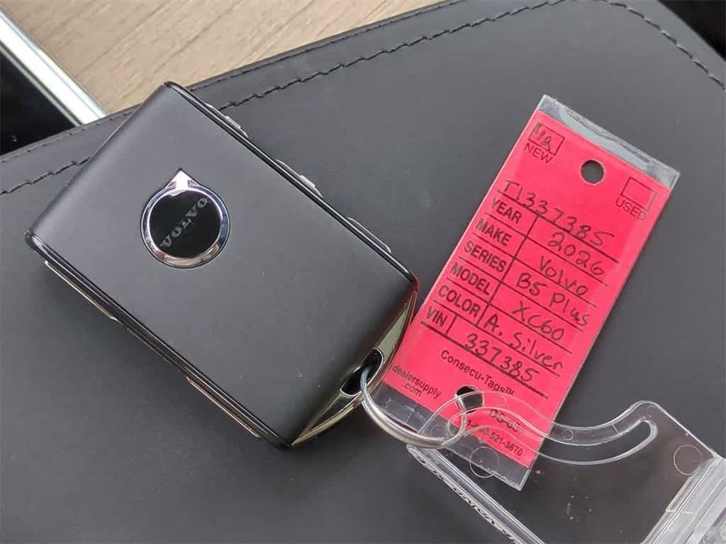 Thumbnail: 2026 Volvo XC60 - 33