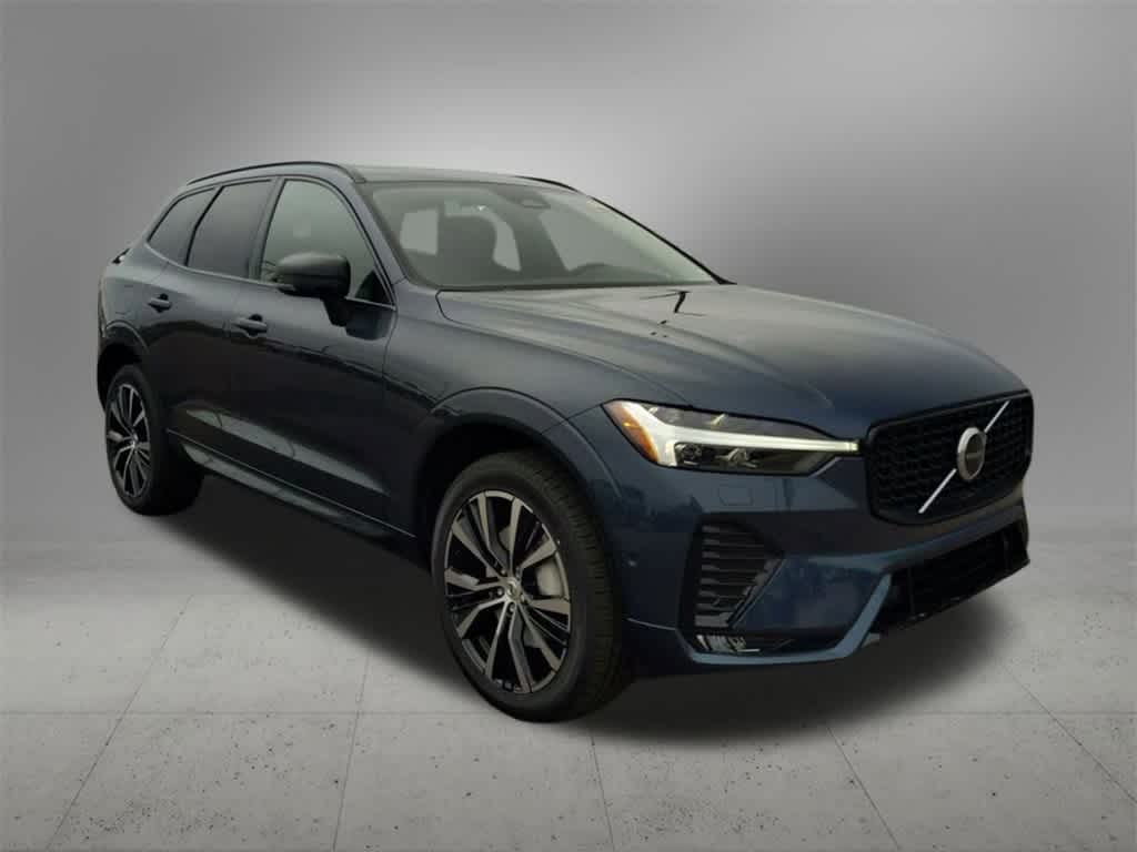 Thumbnail: 2025 Volvo XC60 - 8