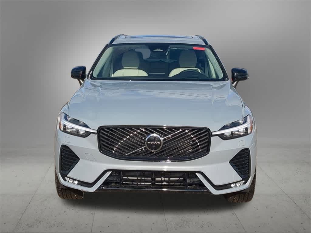 Thumbnail: 2026 Volvo XC60 - 9