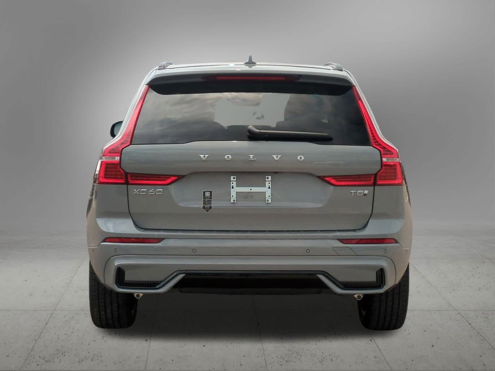 Thumbnail: 2025 Volvo XC60 - 5