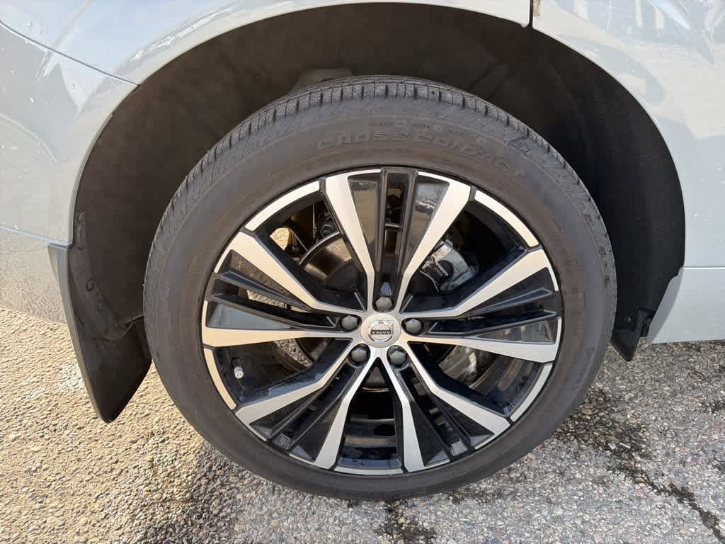 Thumbnail: 2024 Volvo XC60 - 10