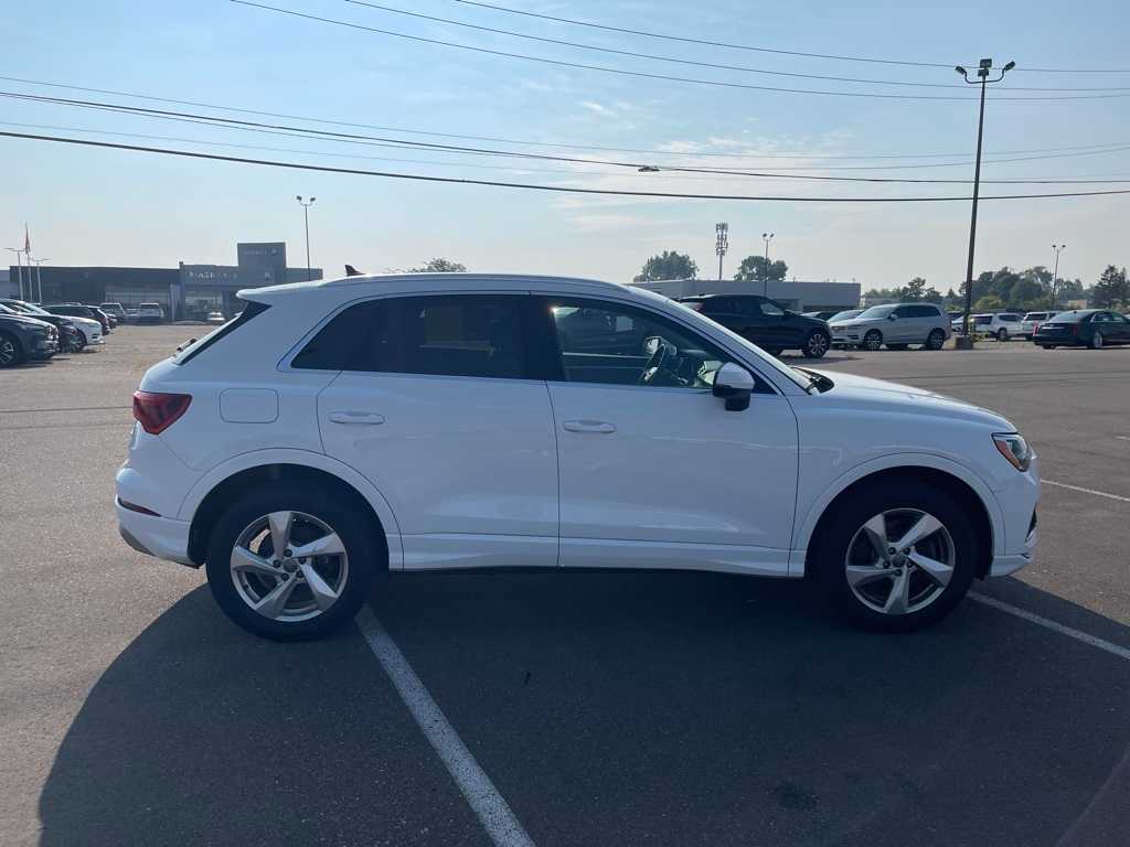 Thumbnail: 2019 Audi Q3 - 6