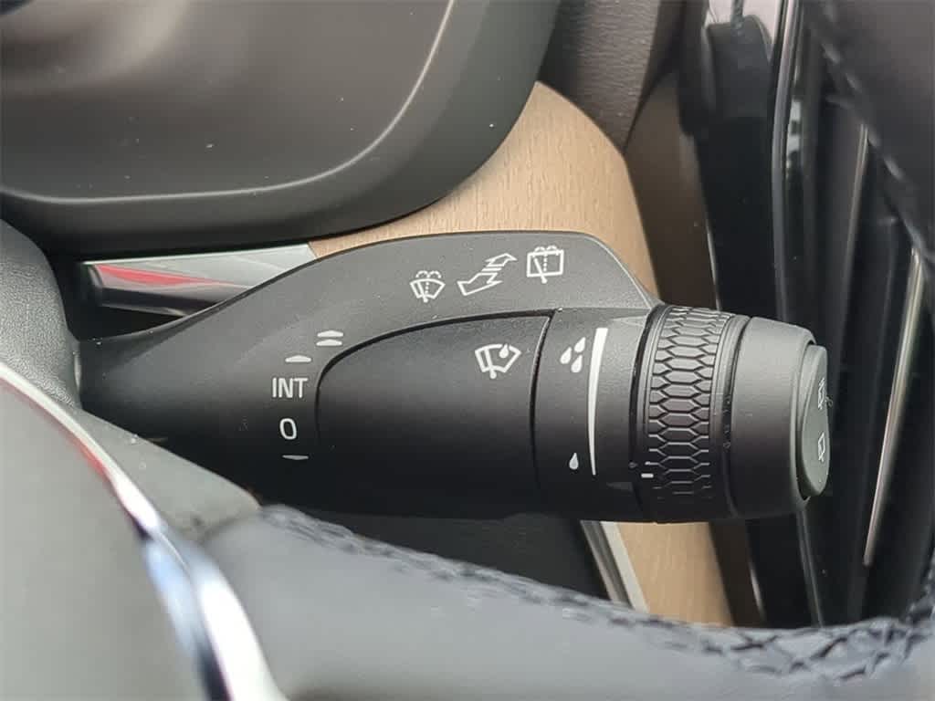 Thumbnail: 2026 Volvo XC60 - 24