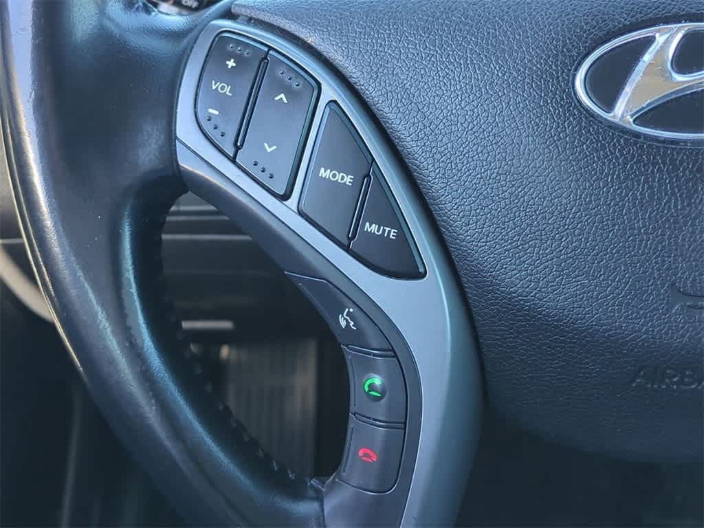 Thumbnail: 2015 Hyundai Elantra - 23