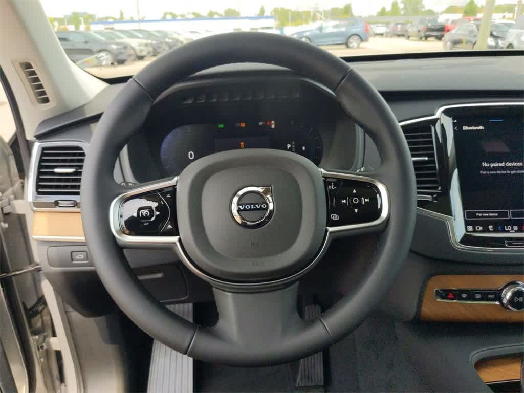 Thumbnail: 2025 Volvo XC90 - 20