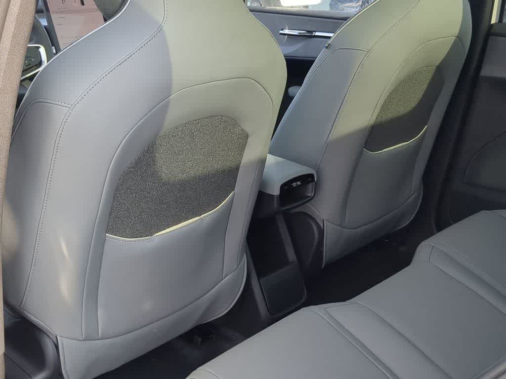 Thumbnail: 2026 Volvo EX30 - 17