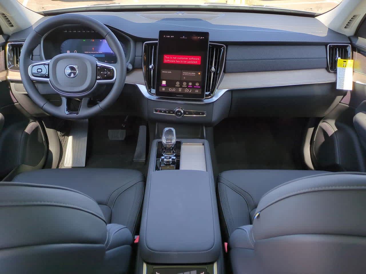 Thumbnail: 2026 Volvo XC90 - 13