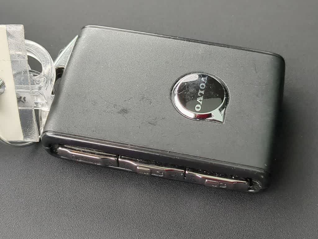 Thumbnail: 2025 Volvo XC90 - 35