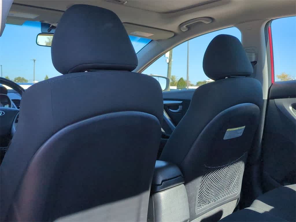 Thumbnail: 2015 Hyundai Elantra - 17