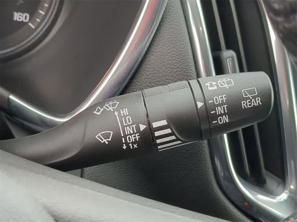 Thumbnail: 2019 Chevrolet Equinox - 24