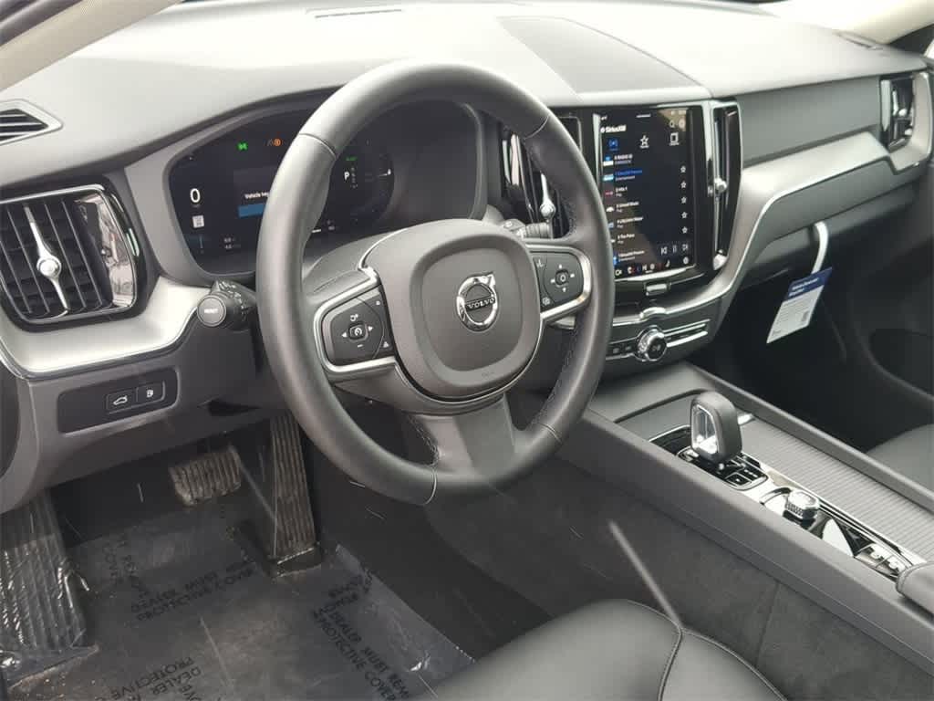 Thumbnail: 2025 Volvo XC60 - 2