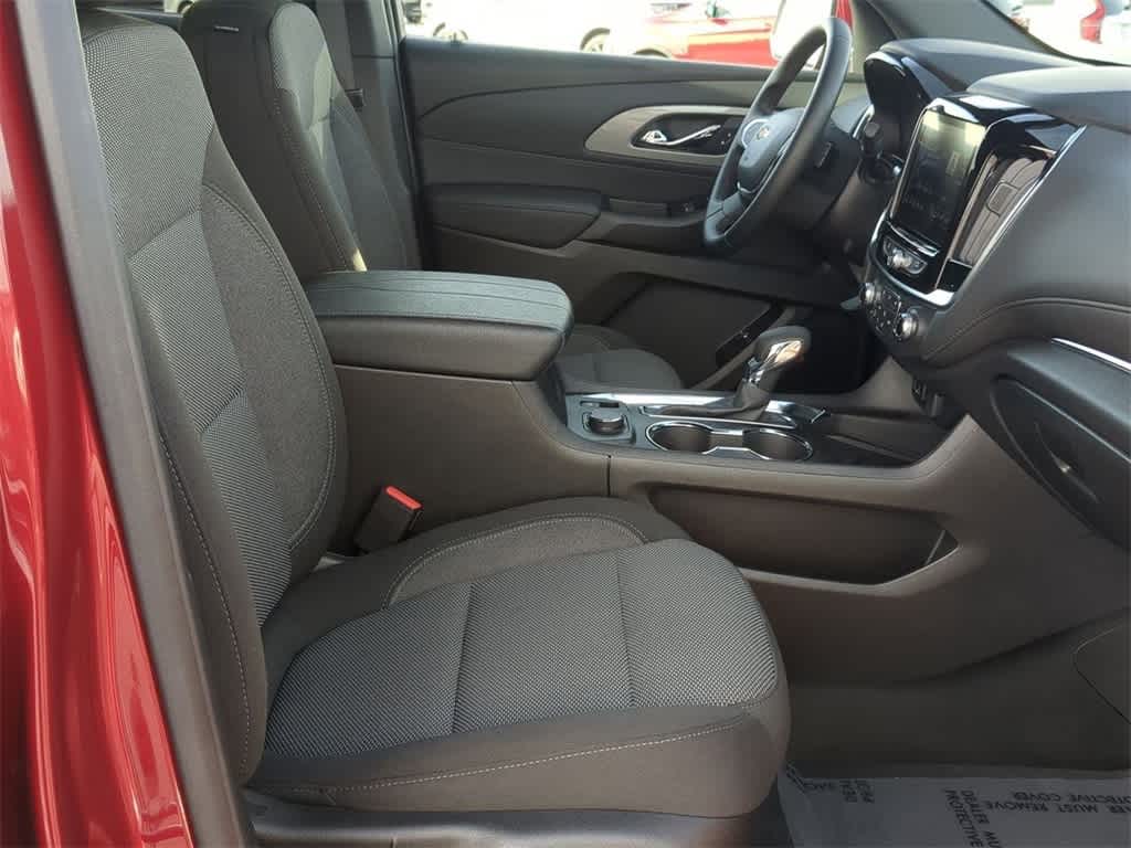 Thumbnail: 2024 Chevrolet Traverse - 22