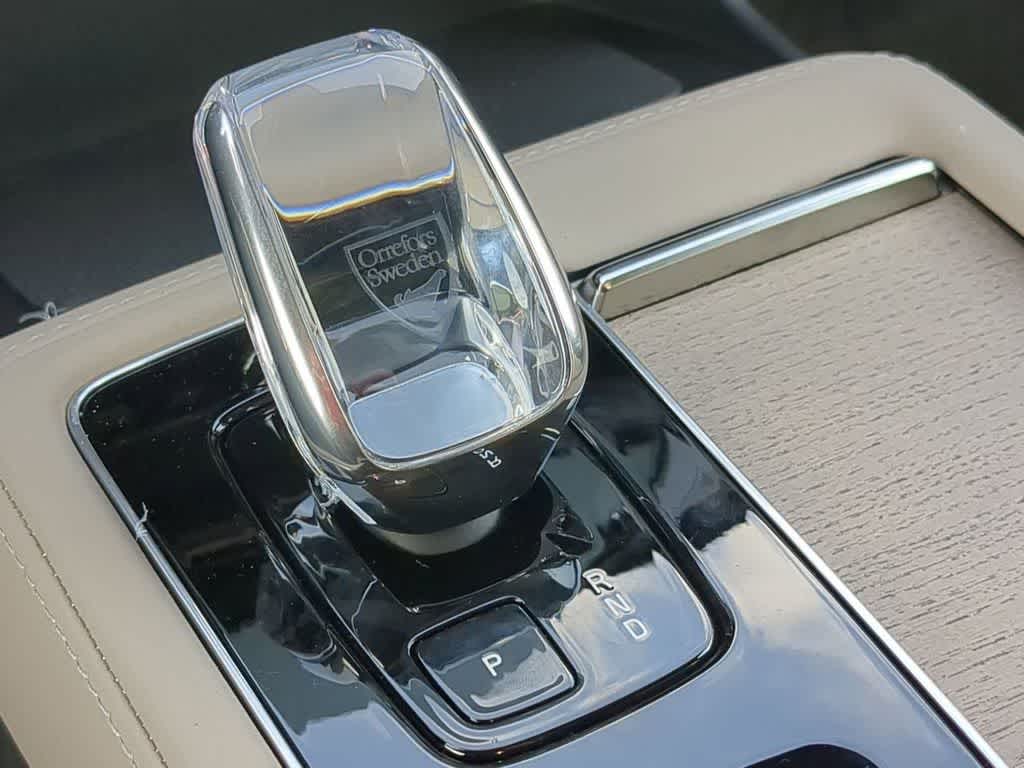 Thumbnail: 2026 Volvo XC90 - 29