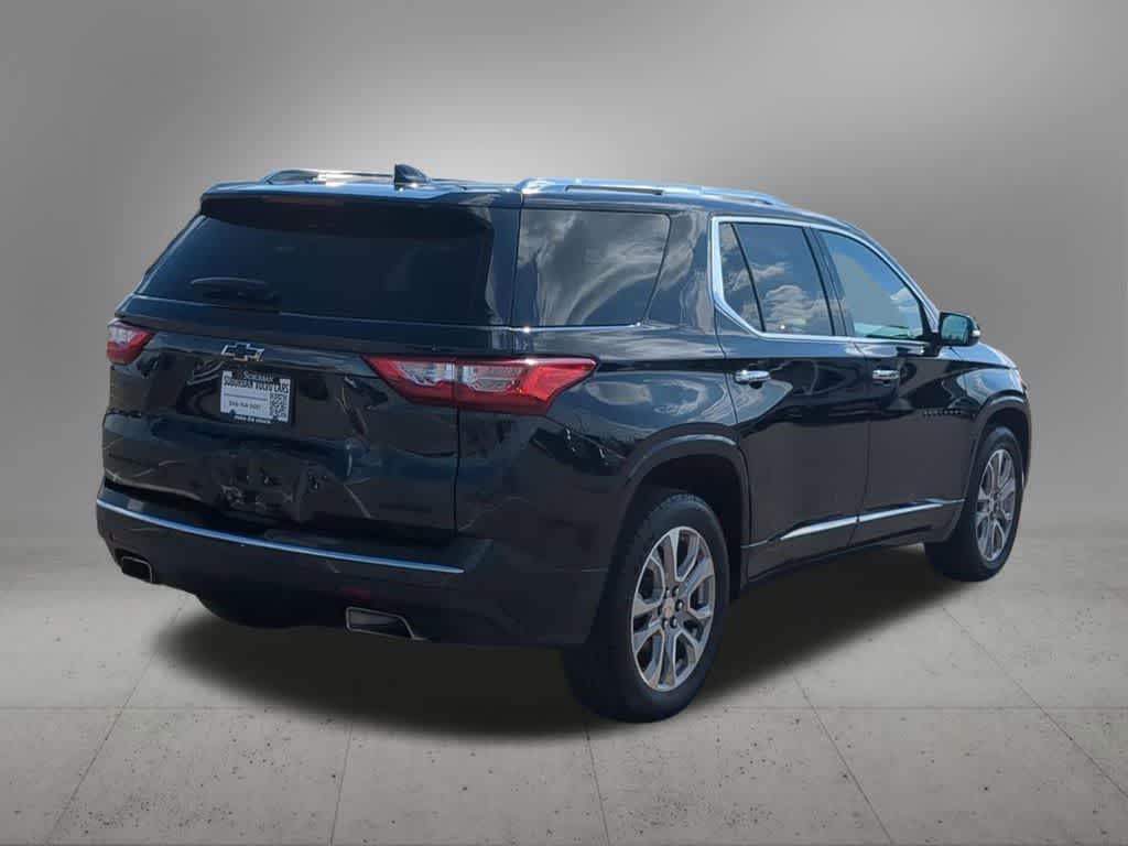 Thumbnail: 2020 Chevrolet Traverse - 6