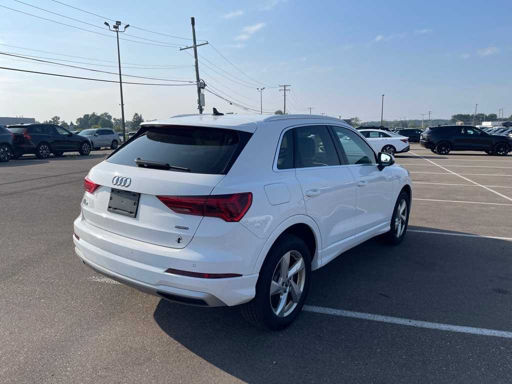 Thumbnail: 2019 Audi Q3 - 5