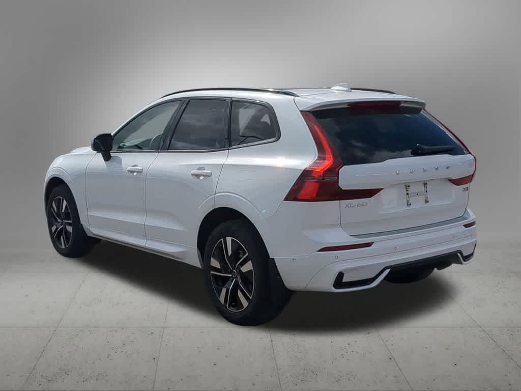 Thumbnail: 2026 Volvo XC60 - 5