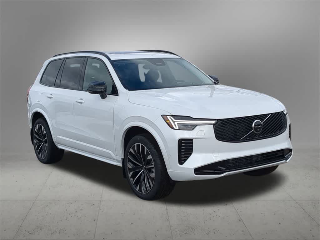 Thumbnail: 2026 Volvo XC90 - 8