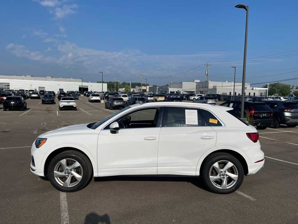 Thumbnail: 2019 Audi Q3 - 2