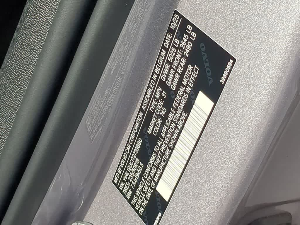 Thumbnail: 2026 Volvo XC40 - 33