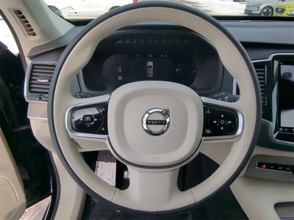 Thumbnail: 2025 Volvo XC90 - 23